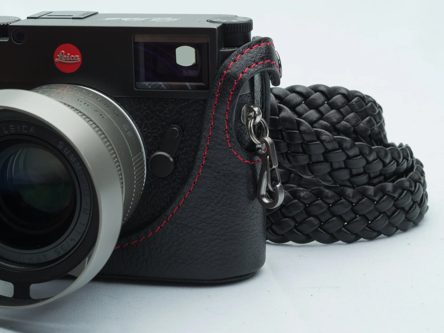 Vi Vante quick release leica m10 camera 1.jpg