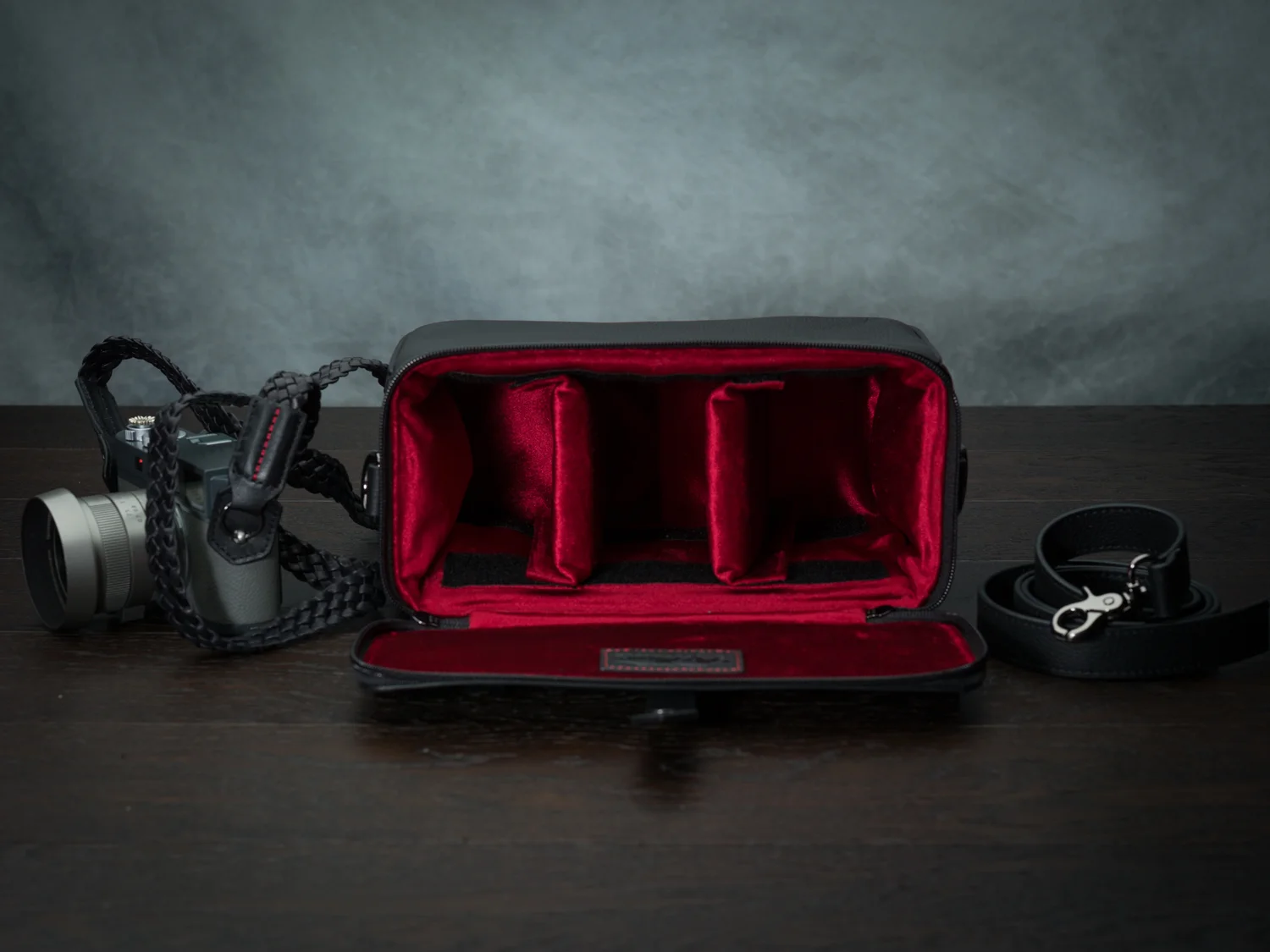 "The Outlander" Leather Camera Bag by Vi Vante , image 6