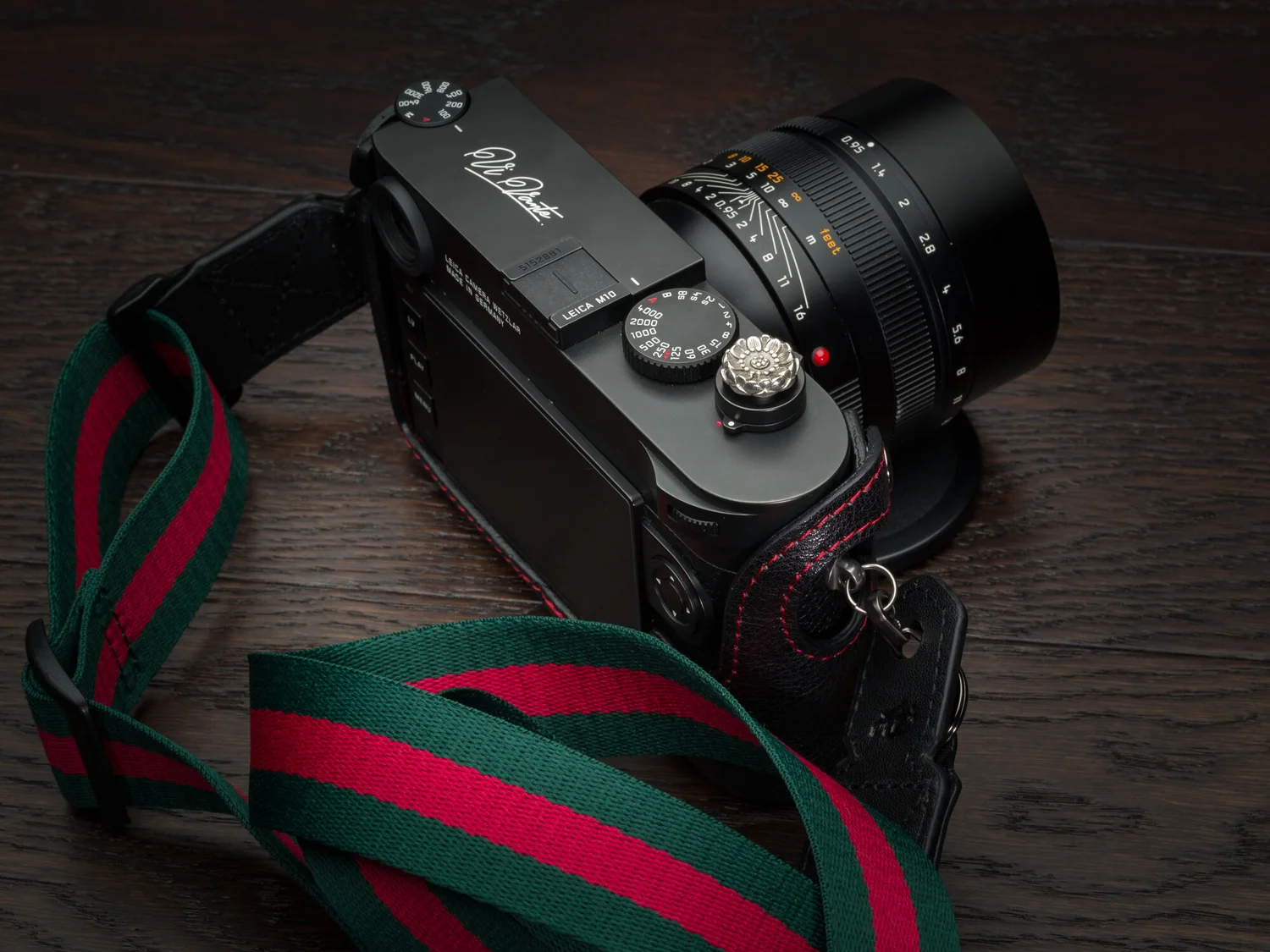 Vi Vante Leica M10/M11 Phoenix Half Case Black w/ Red Stitching and Interior, image 13