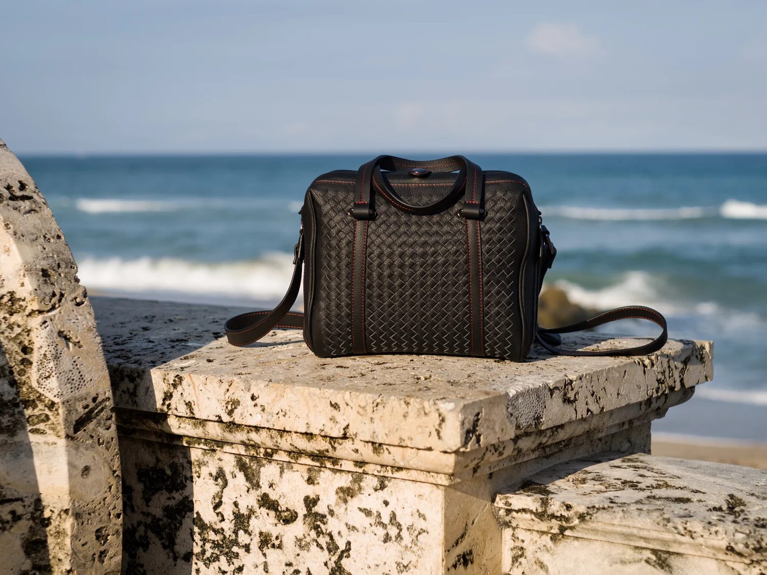 Hand woven leather designer luxury camera bag for leica