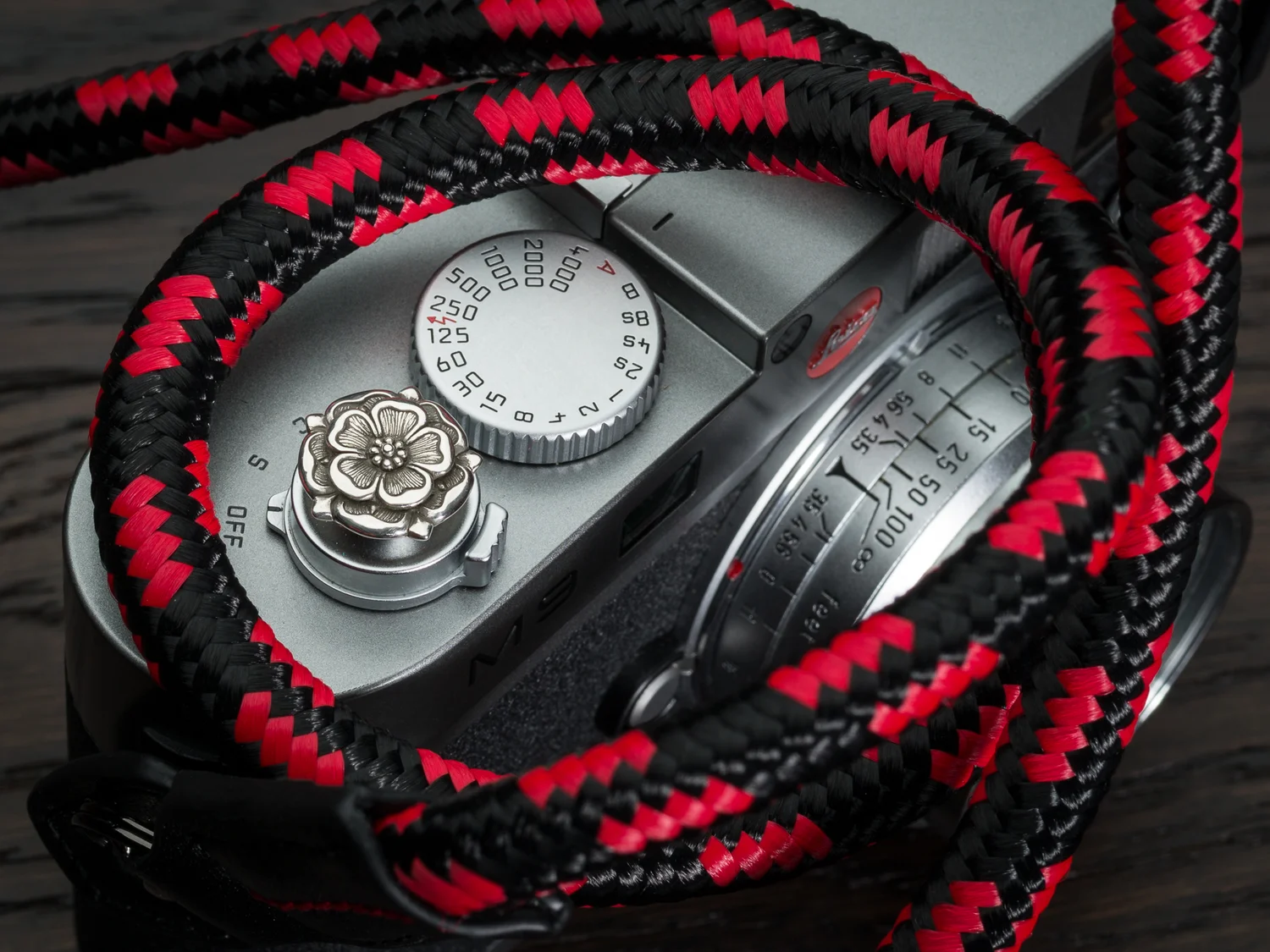 Vi vante Cliff Hanger Rope Strap Camera Strap Leica M9 7 tudor rose.jpg