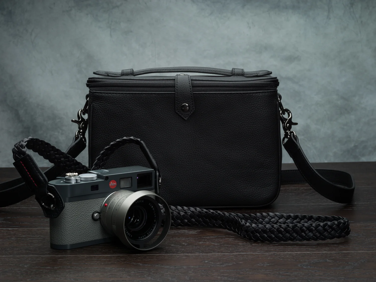 "The Outlander" Leather Camera Bag by Vi Vante , image 3