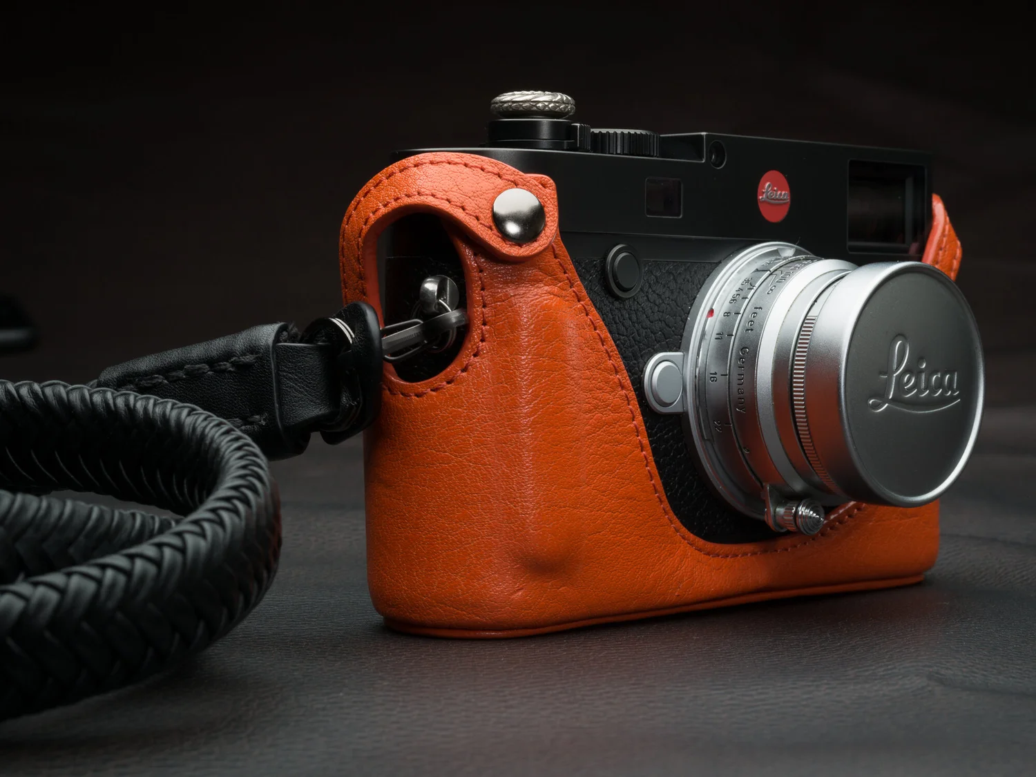 Vi Vante Quick Release Leica M10 3.jpg