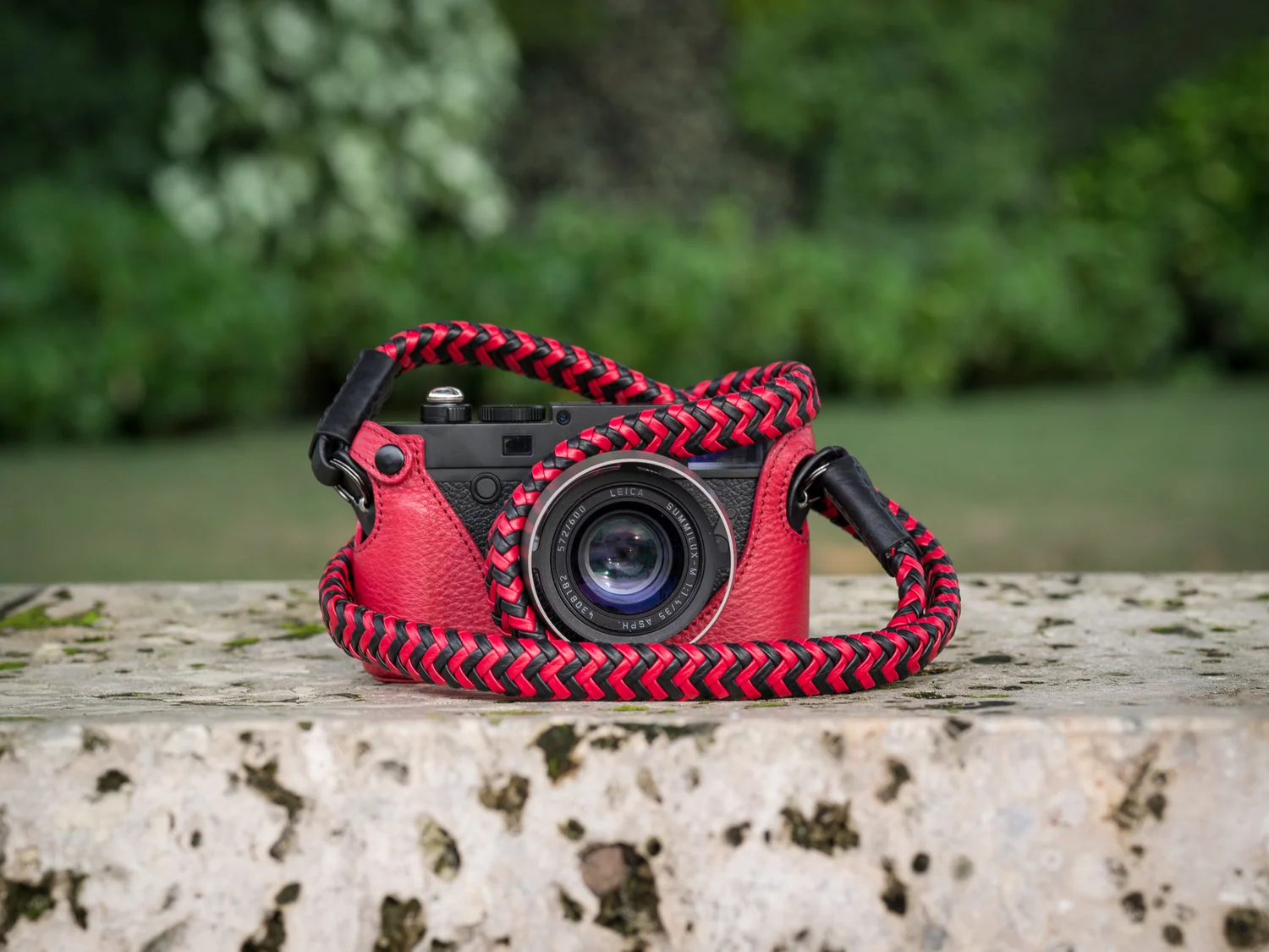 Vi Vante Matador phoenix braided leather camera strap leica m10.jpg