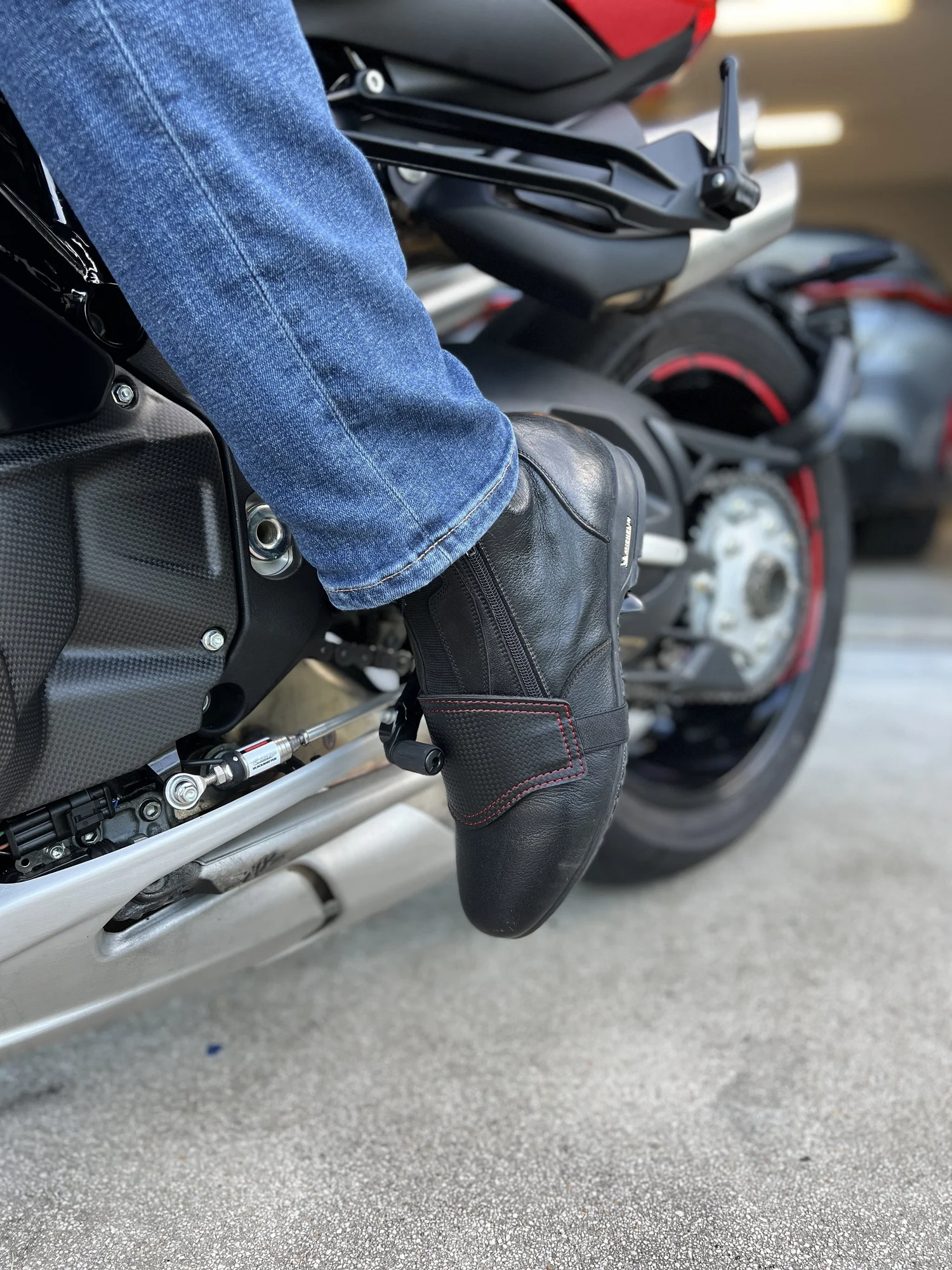 The Vi Vante "Guardian" Motorcycle Toe Guard for Boot & Shoes, image 19