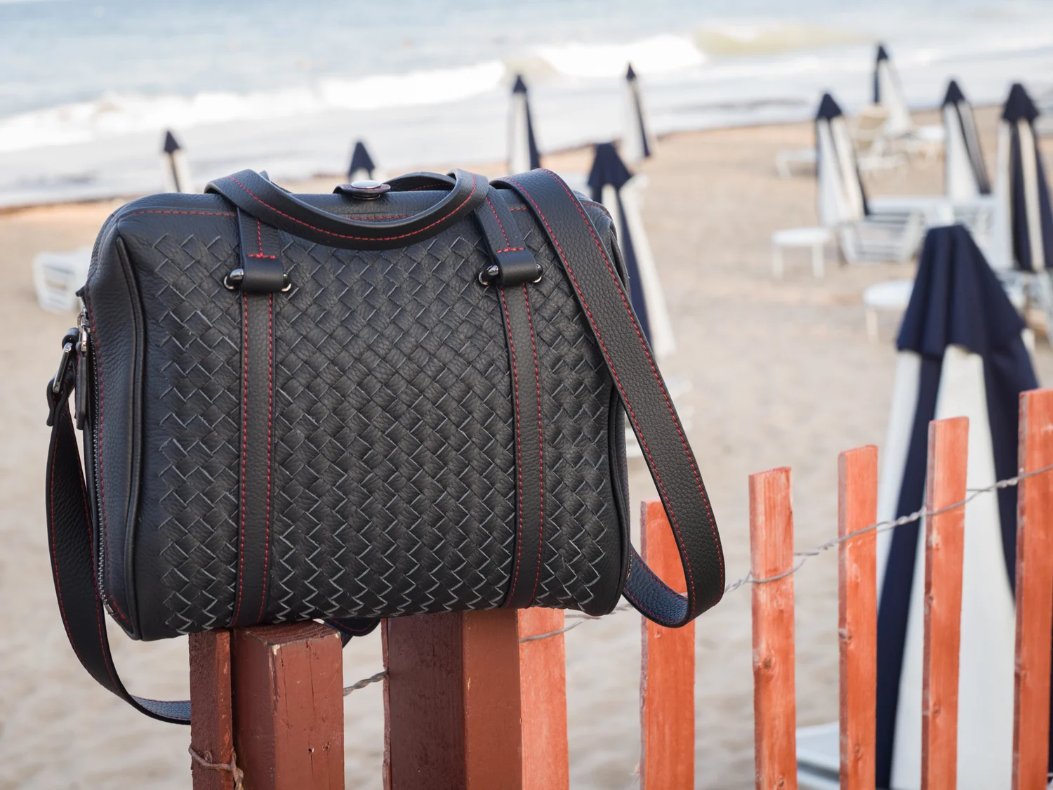 Hand woven leather designer luxury camera bag for leica