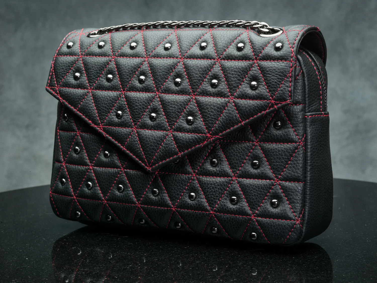 Vi Vante CRUSH PURSE PROTOTYPE 4.jpg