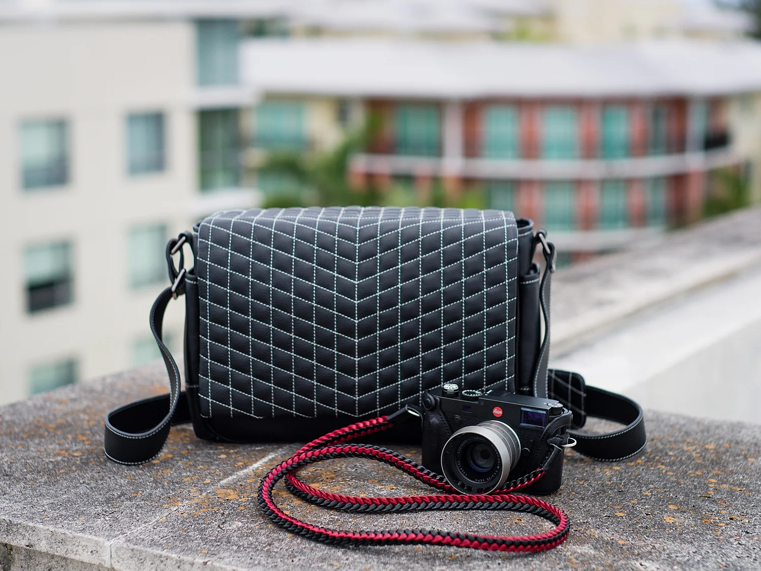 Vi Vante Quilted Leather Designer Camera Bag Luxury Design Leica Camera Delray Beach Barton 1972 Asiana Braided Camera Strap 